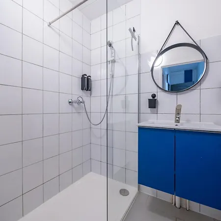 Bleu Oceane - Wifi - Gare - 3 Lits - Equipe Apartment